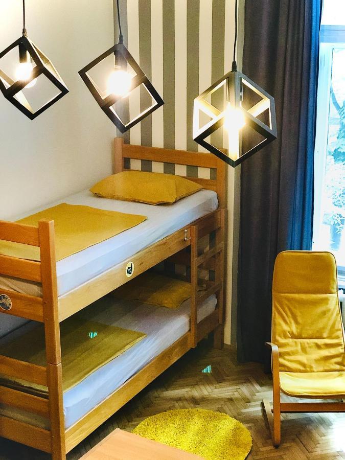 Hostel Sova Novi Sad Bagian luar foto